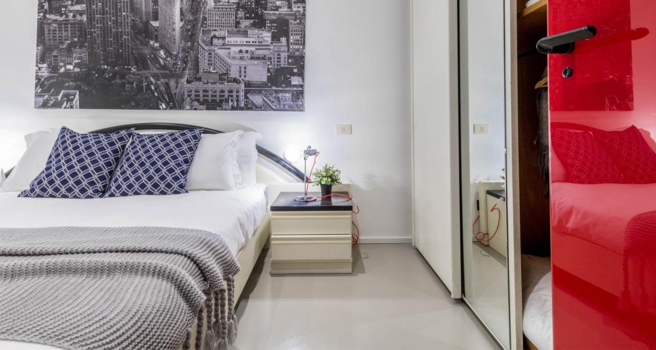 Joivy Spacious 1 Bedroom Apt Near S Agostino Metro Milánó Kültér fotó