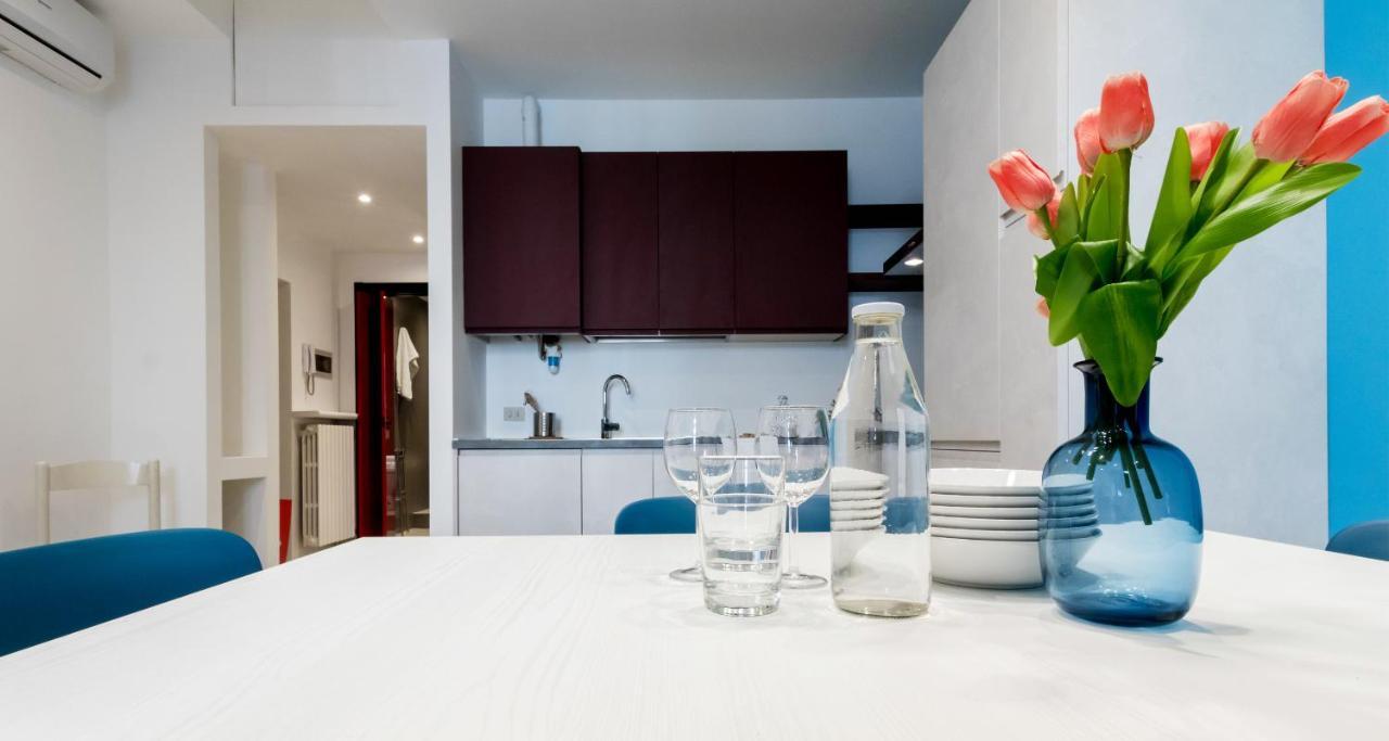 Joivy Spacious 1 Bedroom Apt Near S Agostino Metro Milánó Kültér fotó